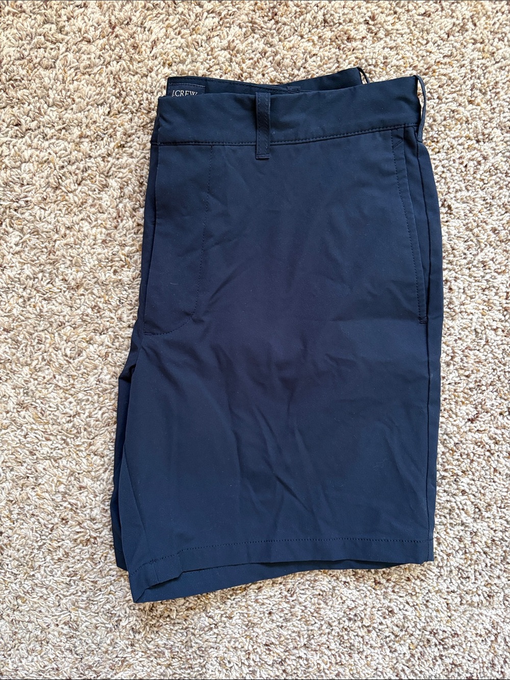 J. Crew Men’s Navy Blue Flat Front Performance Shorts 7” inseam